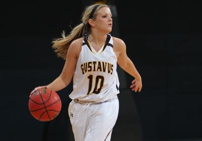 Le Sueur Henderson Grad Leads Gustavus Women S Basketball As