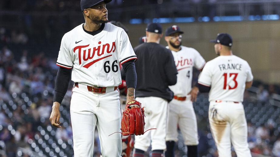 Twins trade reliever Alcala to Red Sox for minor leaguer
