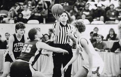 St Peter S Vicki Davis Is Girls Basketball Pioneer Sports