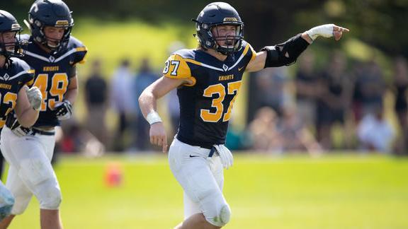 Carleton Football Ends Season With Loss At Concordia College