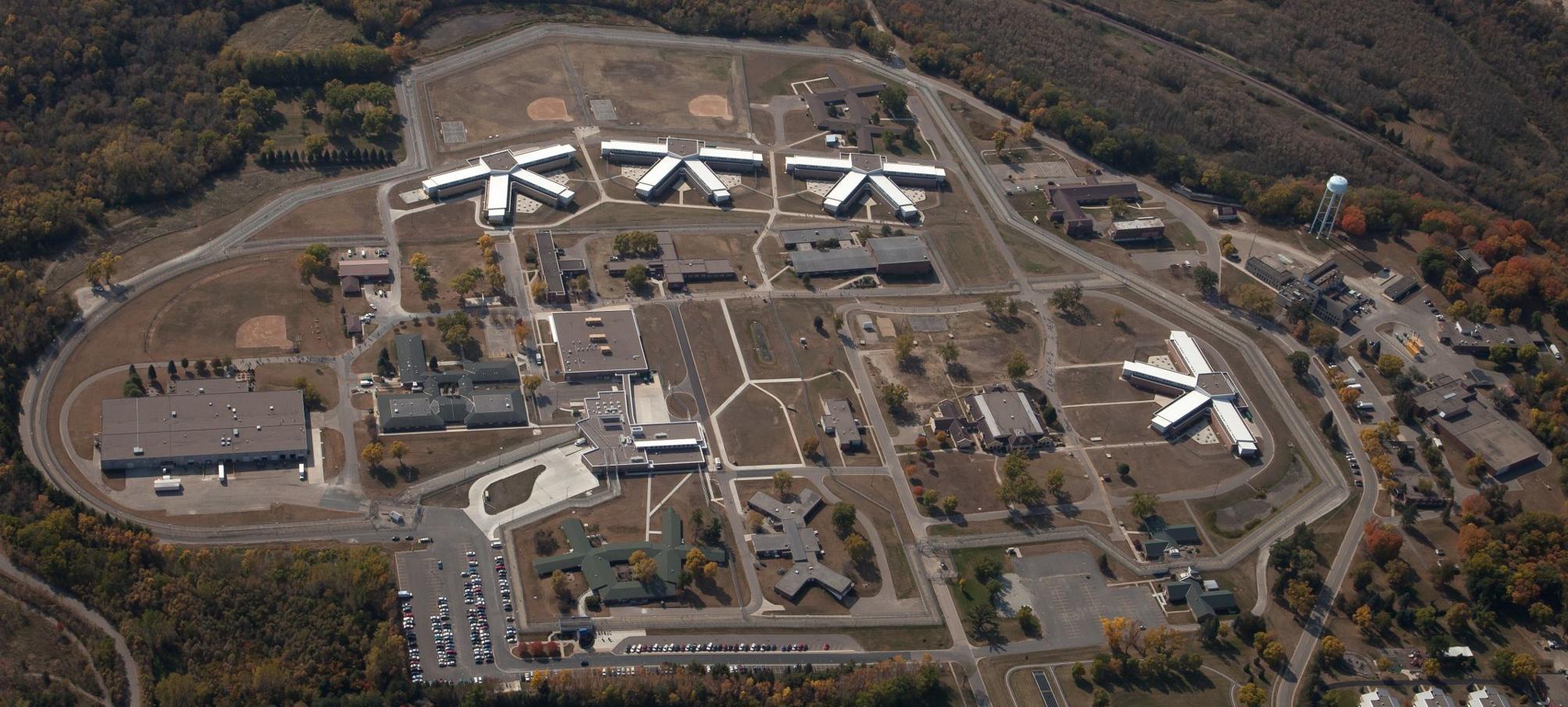 Minnesota Correctional FacilityFaribault A look inside the fences