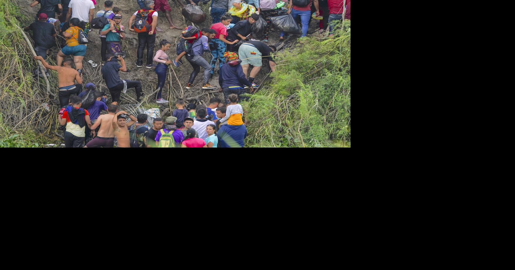 Migrants rush across U.S. border before expiration of Title 42 | State ...