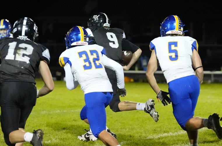 Awesome Blossoms blank Hayfield for victory Sports