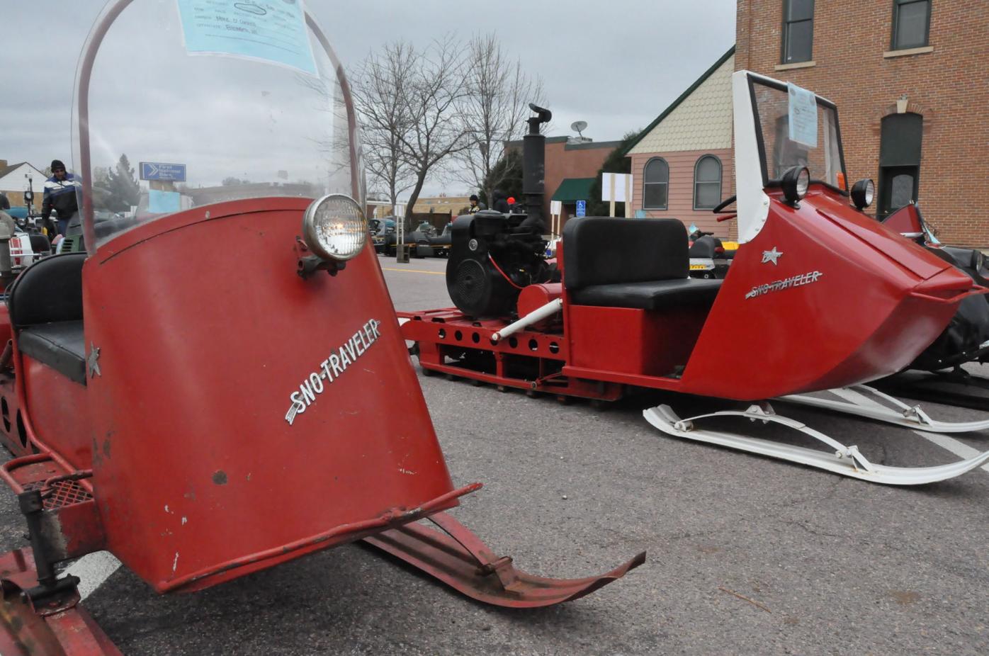 Vintage snowmobiles, collectors attracted to regional show Sports