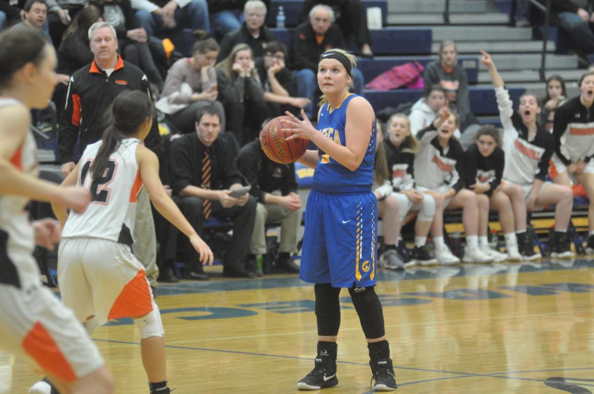 Bluejays Walk Into Second Round Of Sections 17 4 Over Marshall