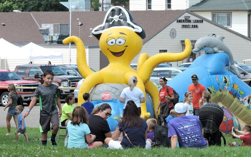 GALLERY Saturday at Lonsdale Community Days News