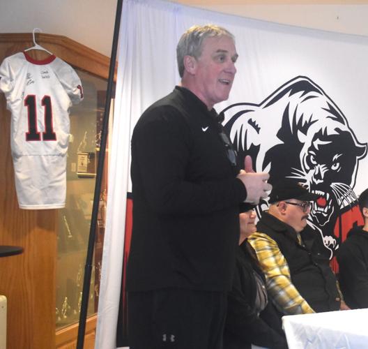 NRHEG s Bartlett signs to continue football career at St Olaf Sports