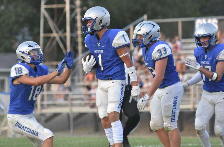 FALL SPORTS GUIDE Owatonna Football Sports