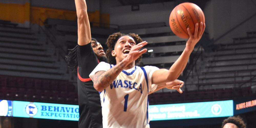 Deron Ruddell Bluejays fall to Redhawks in state quarterfinals, Russell scores 51 to ...