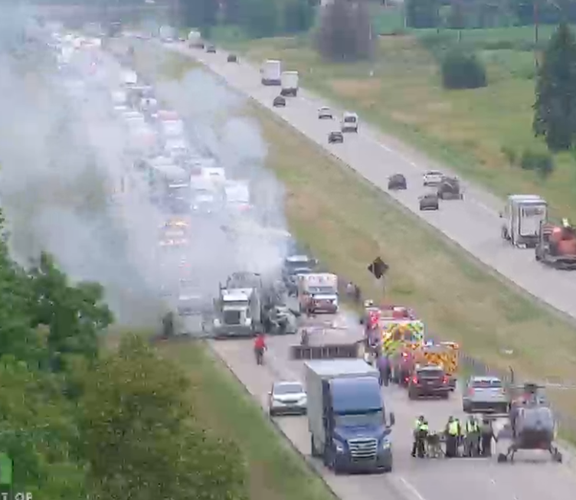 Fiery crash shuts down southbound I-35 | News | southernminn.com