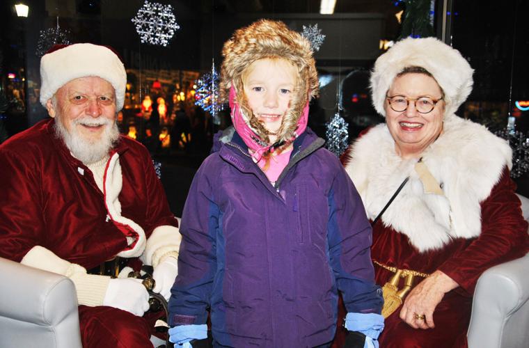 Winter Walk brings its magic to downtown Northfield News