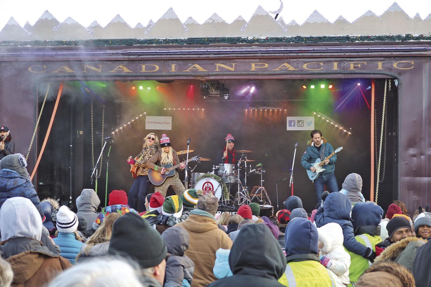 Holiday Train moves to virtual concert, donates to local ...