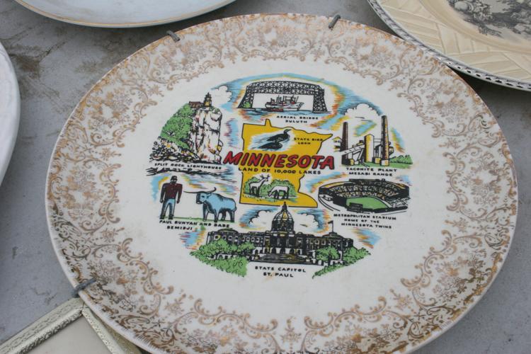 SCENE Through a SoMinn Lens A potluck of merchandise at a rural