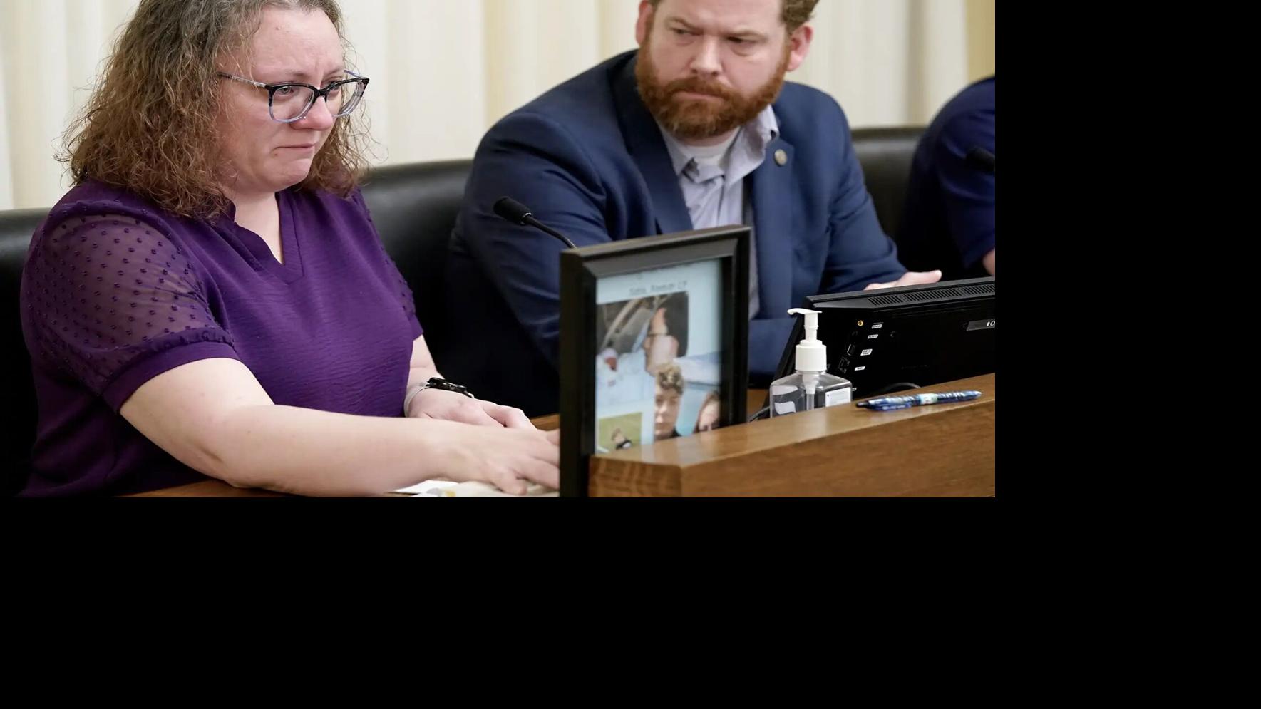 Minnesota lawmakers push for social media warning labels to protect kids’ mental health
