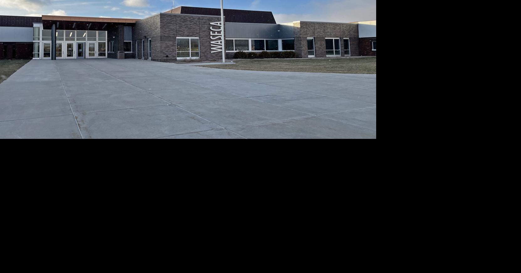 Waseca Public Schools tentatively proceeds with vaccine mandate News