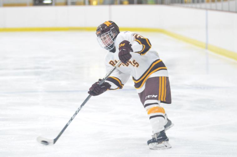 Northfield girls hockey wins 1st game behind Morsching's 4 goals