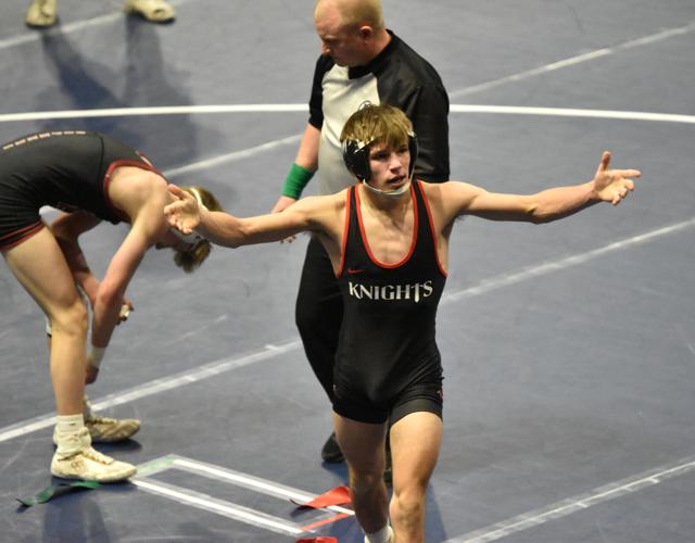 Sommer Reed All 13 K-W wrestlers advance to day 2 of individual sections | Sports ...