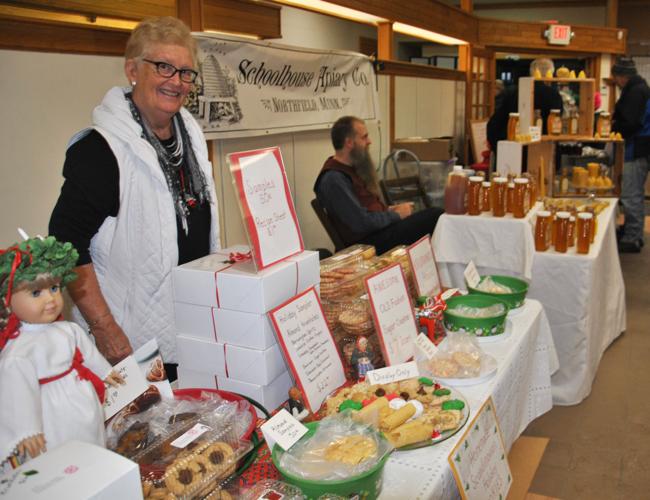 Winter Walk brings its magic to downtown Northfield News