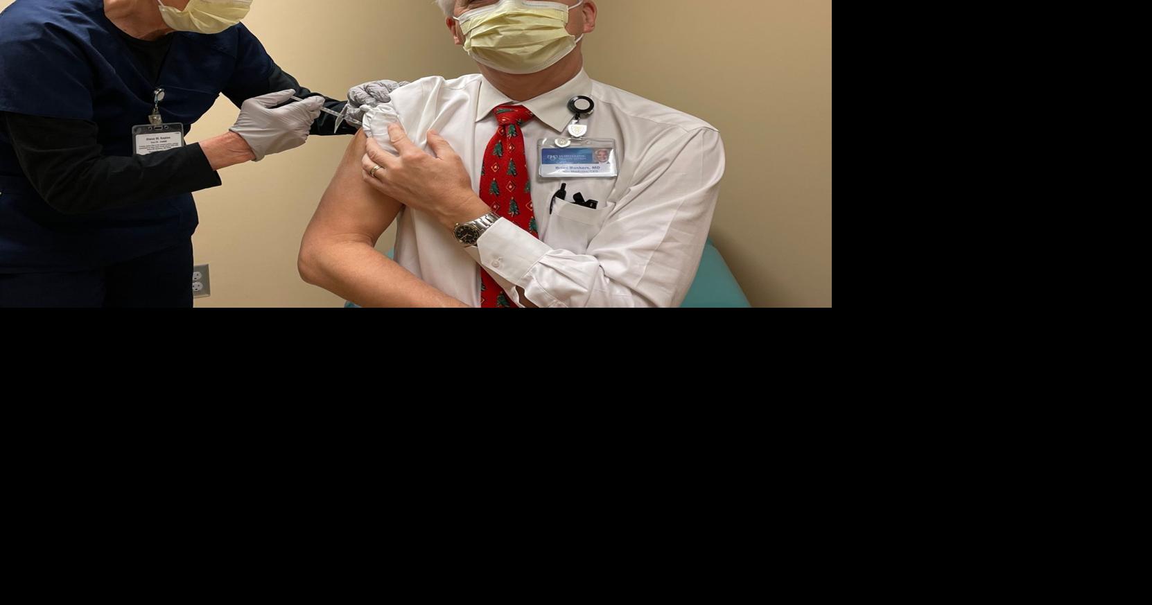 Mayo Clinic staff in Owatonna, Faribault receive COVID19 vaccine