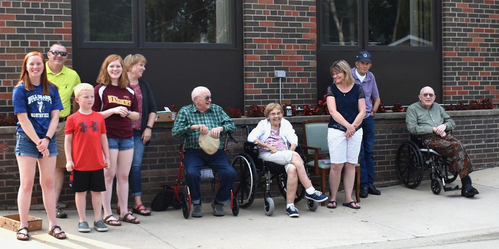 PHOTO GALLERY 2018 Kenyon Rose Fest News