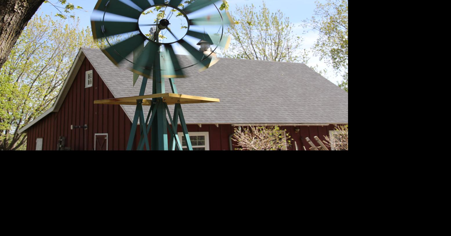 MN PRAIRIE ROOTS: Out and about on a fine May day in Faribault