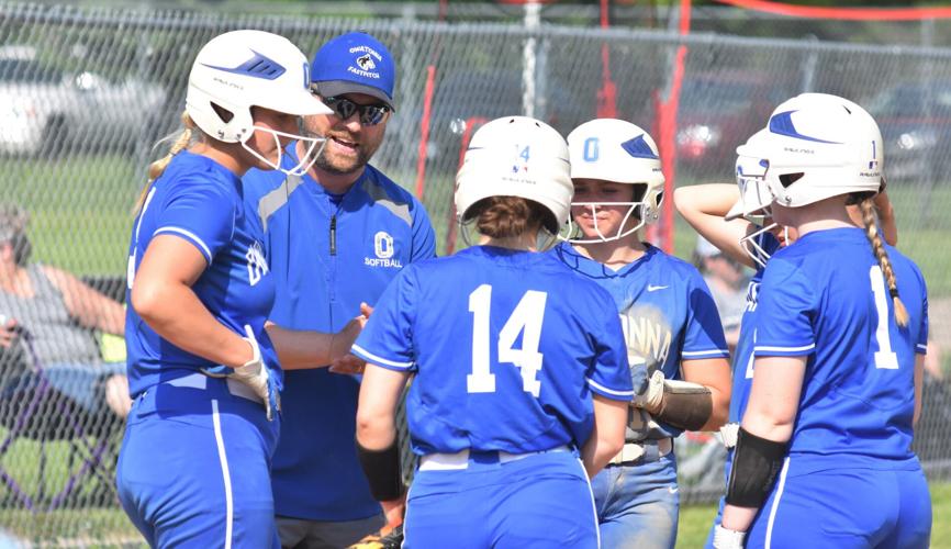 Clutch batting lifts Huskies to extra innings victory over Century