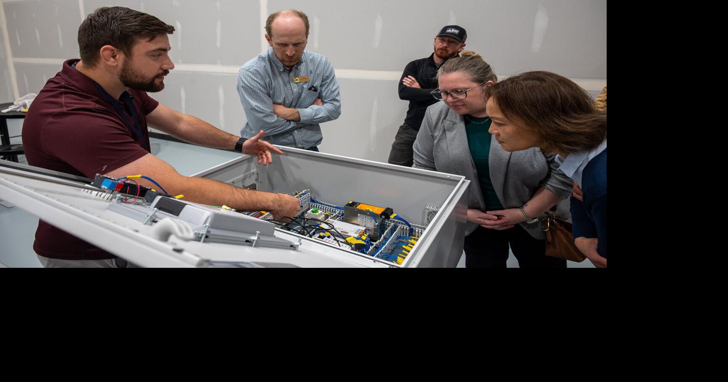 Recap: AWB's Manufacturing Week Bus Tour Day 3 | News | southsoundbiz.com