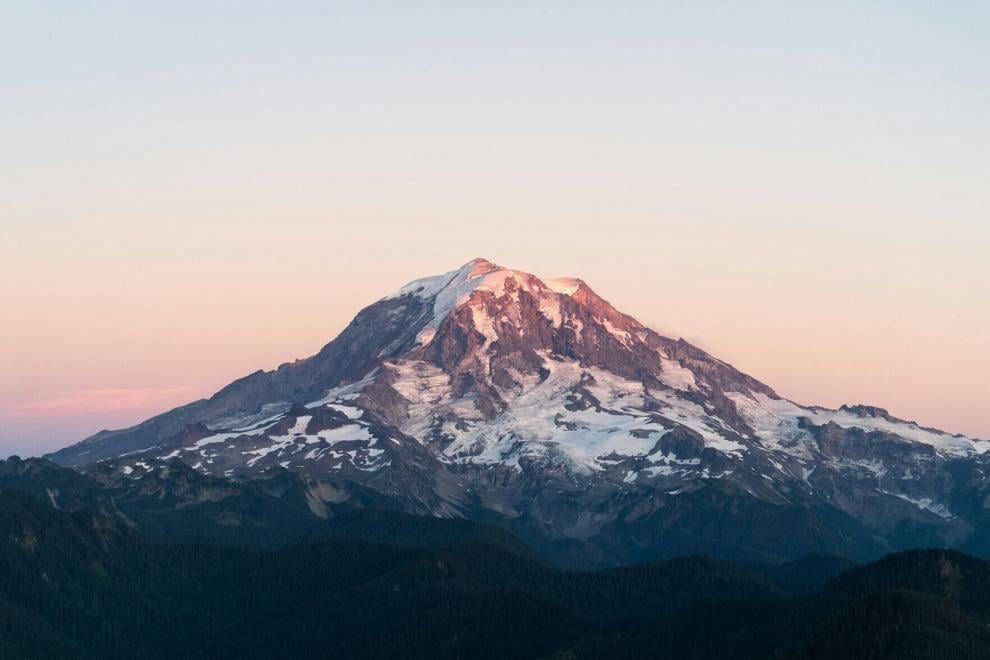 Why Interest in This Mount Rainier-Sighting App is Surging