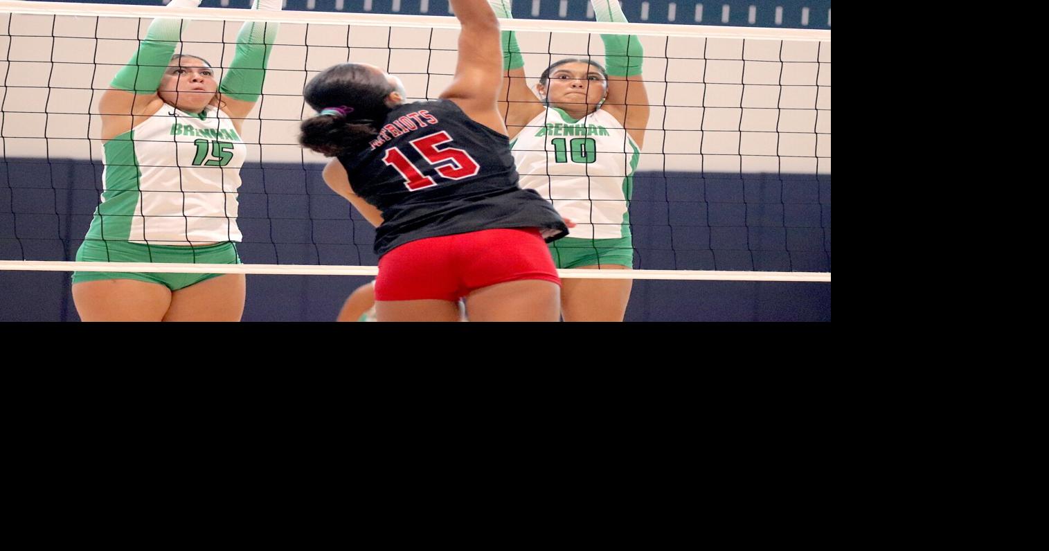 Brenham splits matches in final day of Legends Invitational