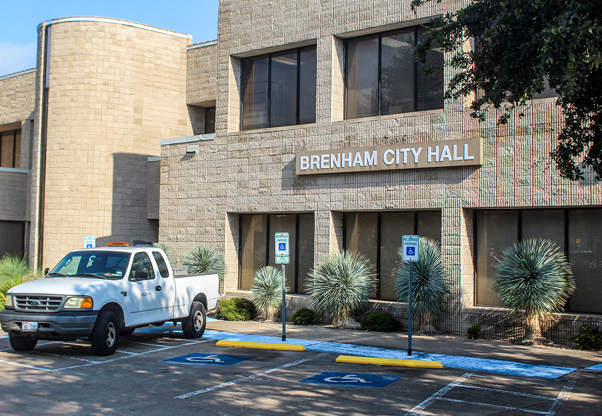 Council approves $100,065 contract for new lightning detection systems ...