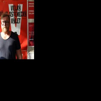 Czech film takes ‘conspiracy nuts’ on Ukraine war tour