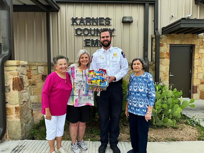 Karnes City Community Chamber shows appreciation Karnes Countywide