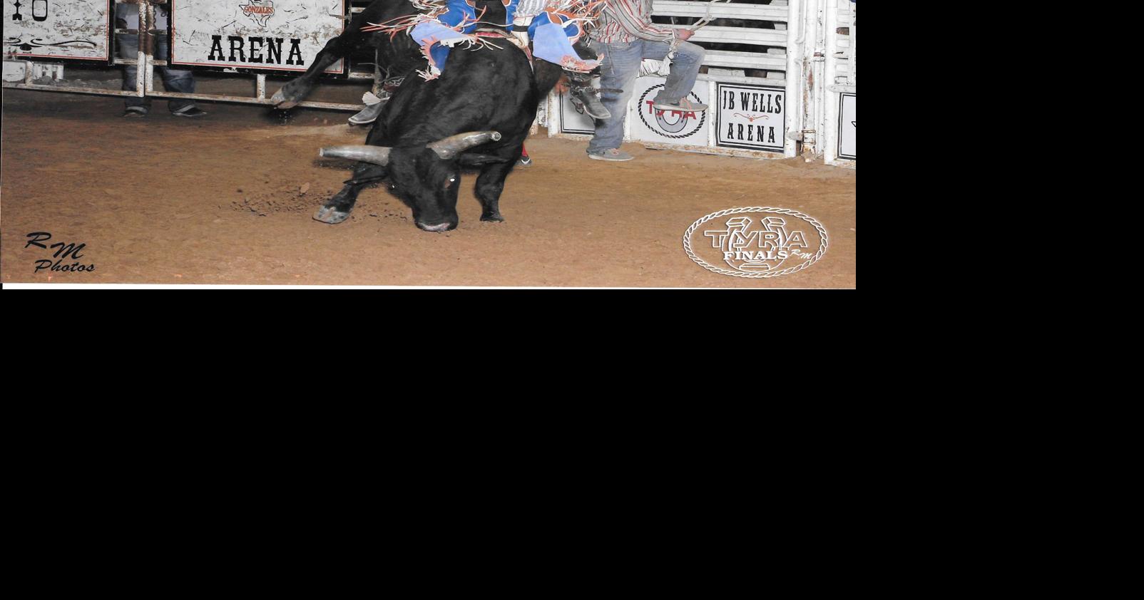 Hennig takes ride to rodeo state finals | Archives | southtexasnews.com