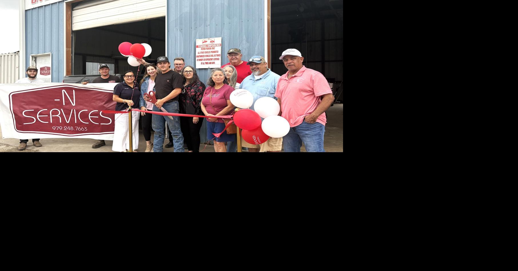 Bar N Services in Oakville celebrates grand opening with chamber ribbon-cutting ceremony