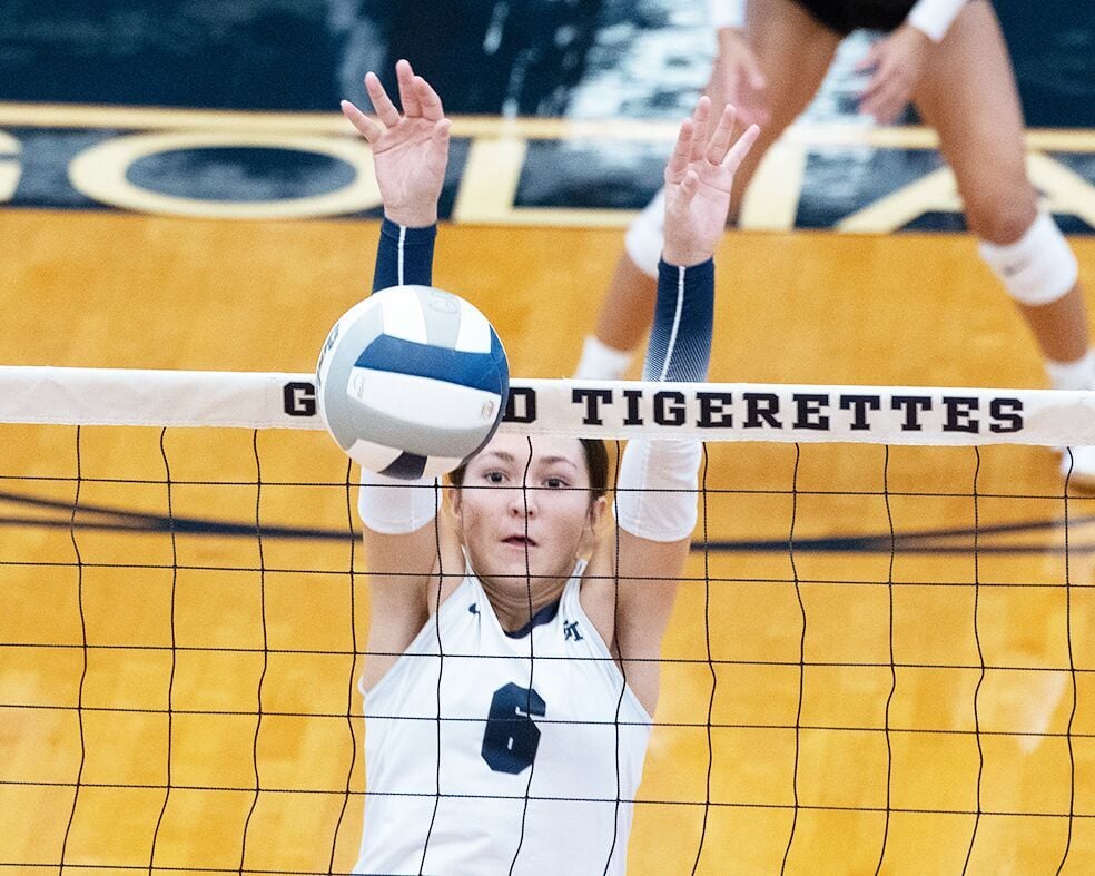 No. 1 Tigerettes Beat Cuero In Three Sets | Goliad Advance-Guard ...