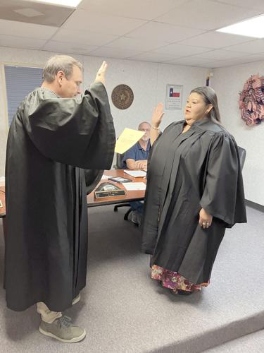 Two sworn in at council meeting southtexasnews com
