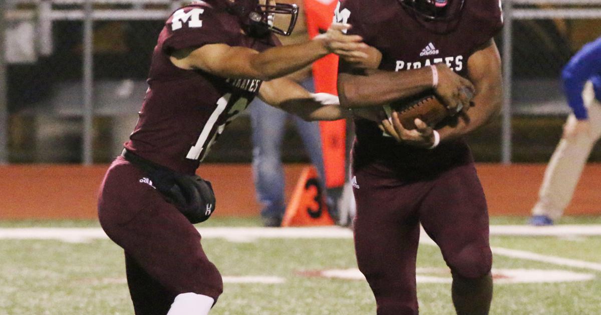 Mathis Pirates fight off San Diego, playoff bound | Sports ...