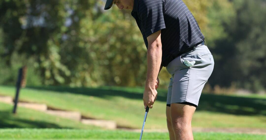 Lipan golfers swinging for success