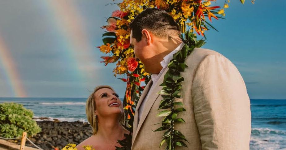 Kolmeier, Franzen wed in Hawaii