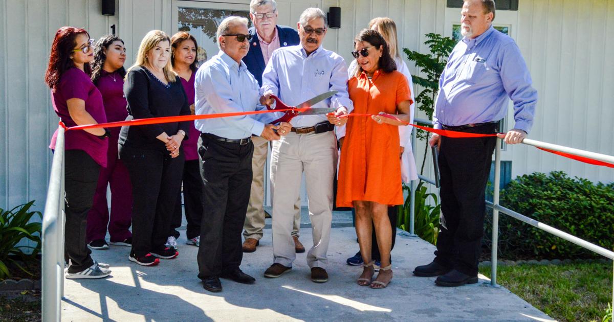 Community welcomes new clinic, doctor to Mathis | Features ...