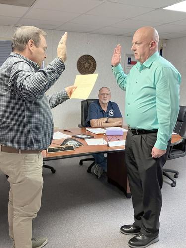 Two sworn in at council meeting southtexasnews com