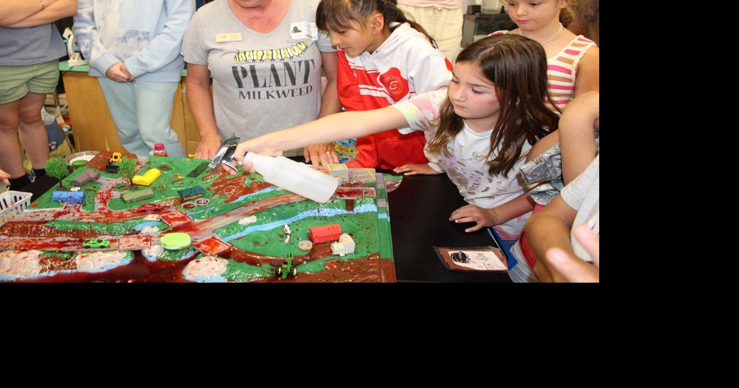 Fulton Elementary Junior Texas Naturalist class learns about pollution in waterways