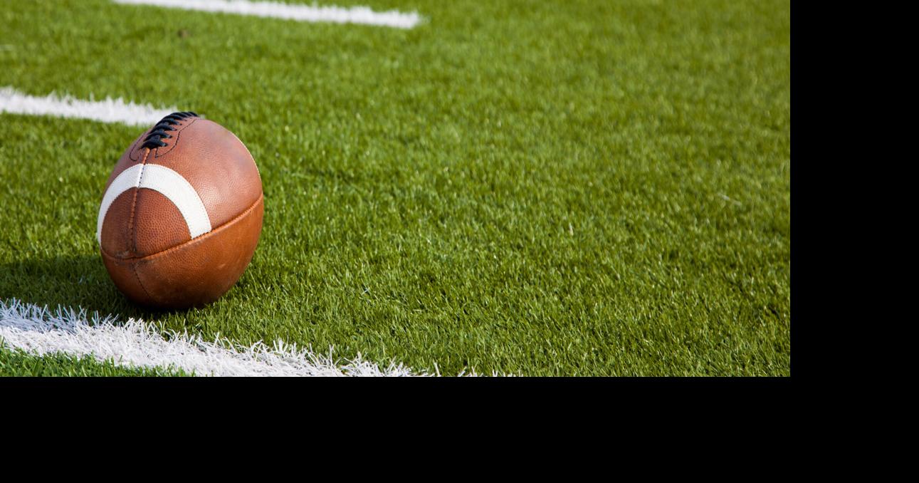 Twigg returns from hamstring injury as Mohigans rout Hedgesville 57-3