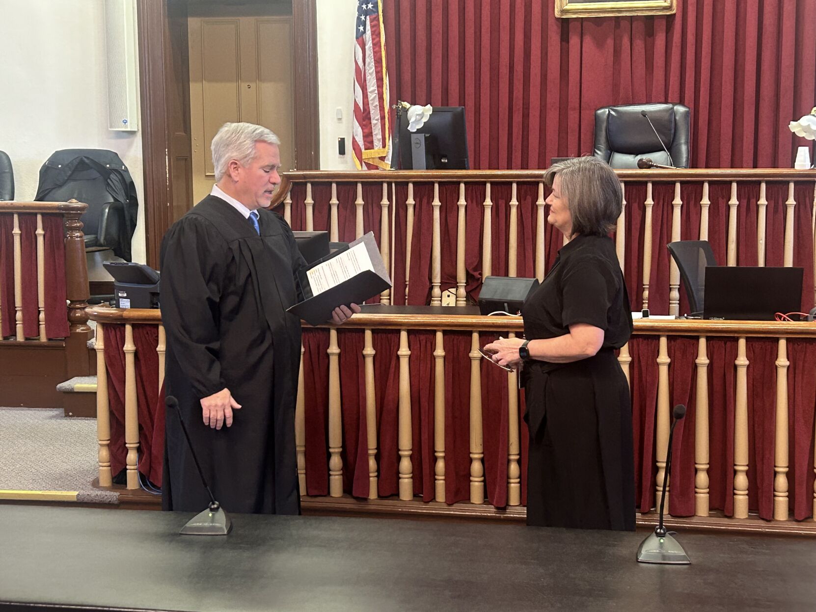 Judges Hammer and Cohee Sworn into New Judicial Circuit