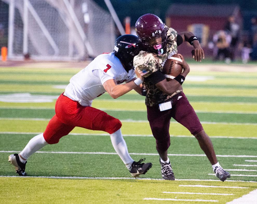 Tasco-Murray dominates for Warriors; Sherando downs Jefferson 36-14