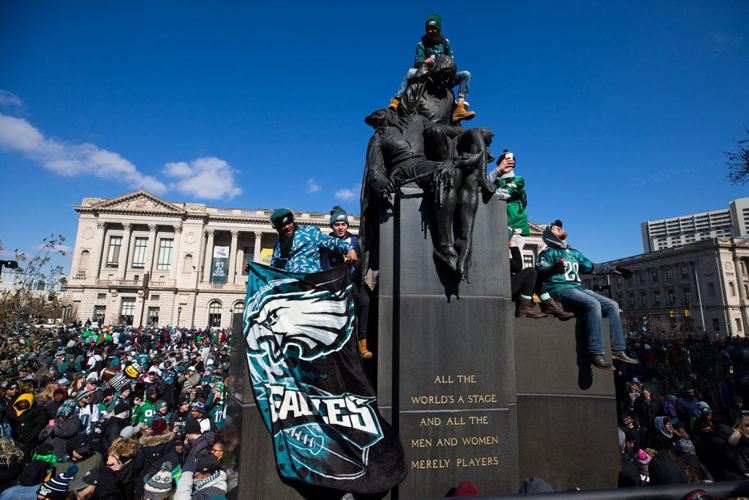 Eagles fans flock to Philadelphia streets for Super Bowl parade