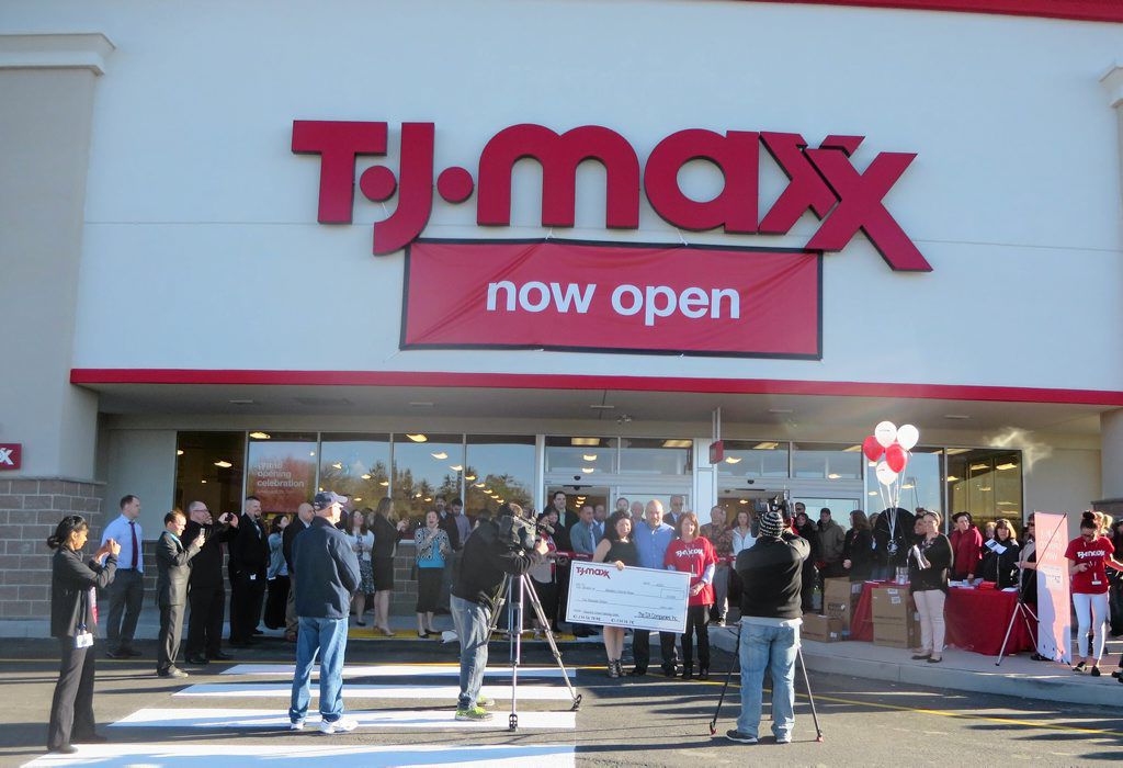 TJ Maxx opens at mall | News | standardspeaker.com