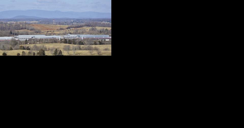 Town planners split on data center project next to Culpeper National Cemetery - Vimarsana News