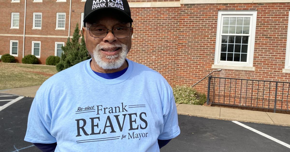 Cory Reeves Reaves beats Russell for 2nd time in mayor's race