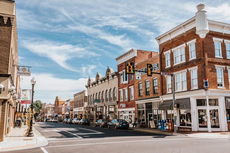 Your Guide to a Wine Weekend in Culpeper, Virginia